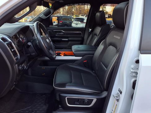 Used 2023 RAM 1500 Laramie image 14