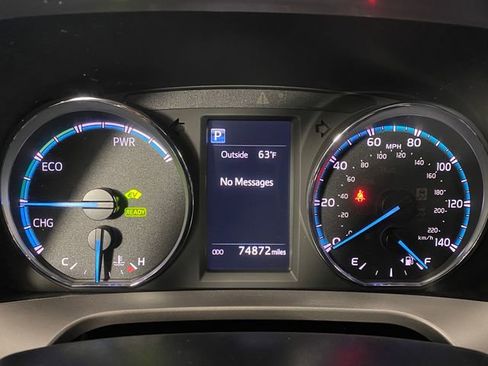 Certified 2017 Toyota RAV4 Limited w/ All Weather Liner Package AWD/4WD image 19