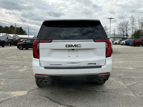 Certified 2025 GMC Yukon AT4 image 4