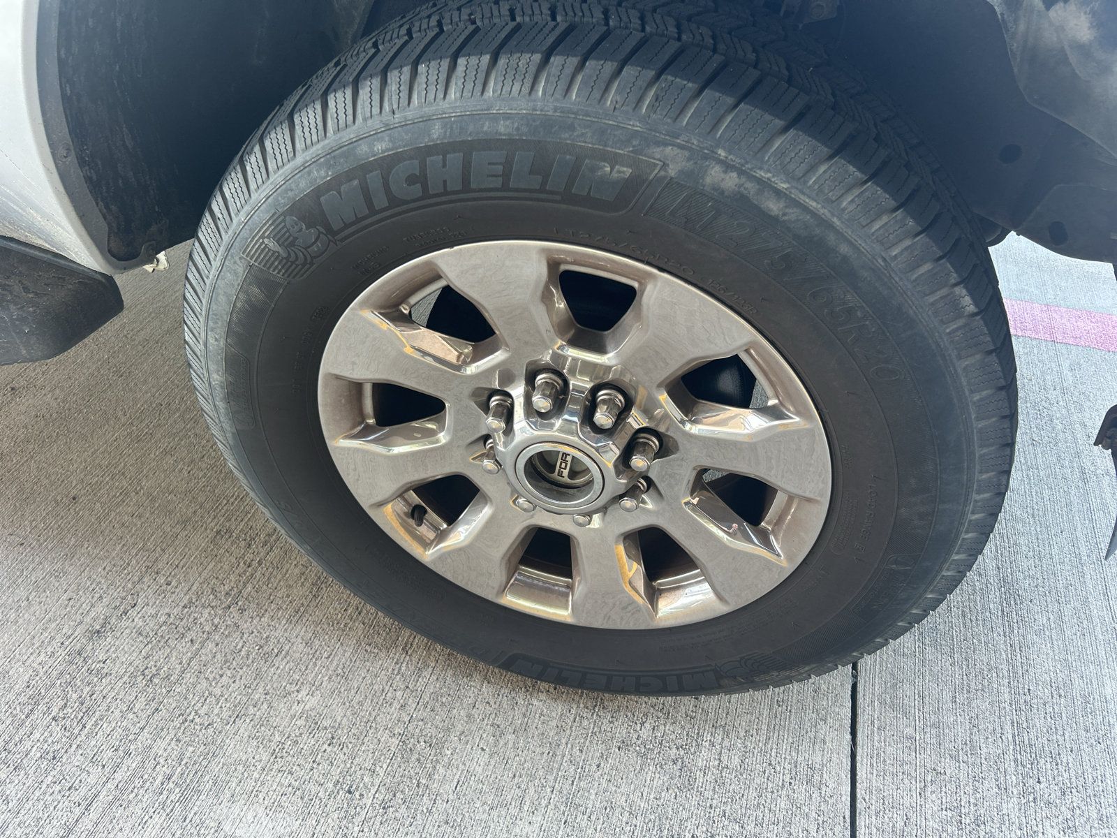 Used 2016 Ford F250 XL w/ Power Equipment Group AWD/4WD image 5