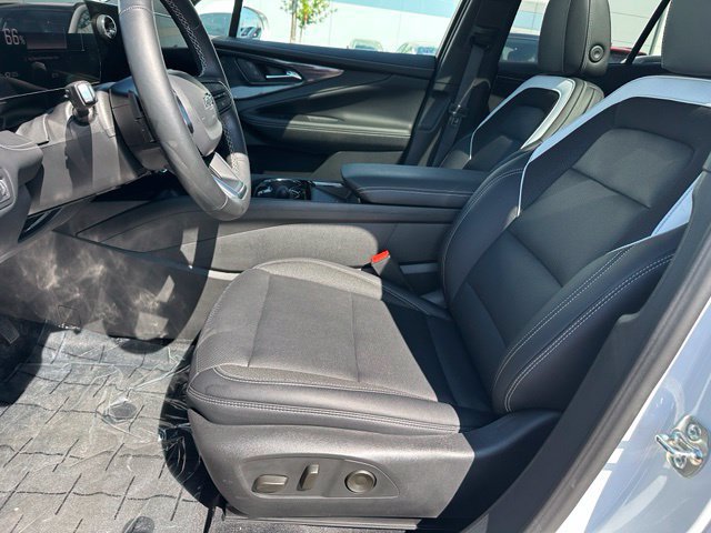 Used 2025 Chevrolet Blazer EV LT AWD/4WD image 22