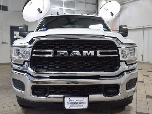 Used 2024 RAM 3500 Tradesman w/ Chrome Appearance Group image 2