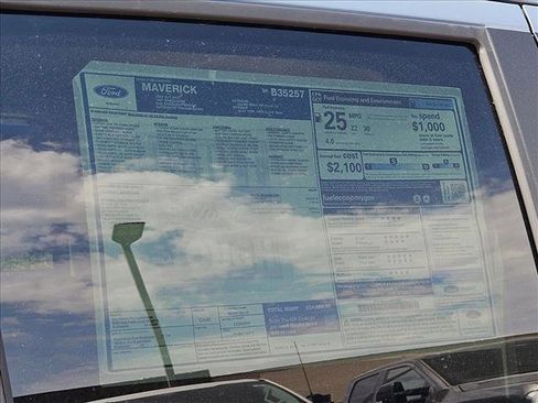 New 2025 Ford Maverick XLT w/ 4K Tow Package image 17