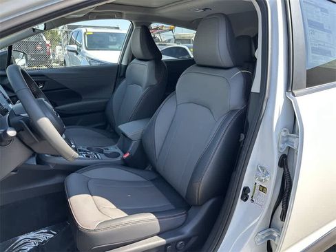 New 2025 Subaru Crosstrek 2.5i Limited image 11