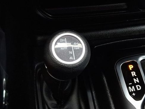 Used 2023 Jeep Wrangler Unlimited AWD/4WD image 20