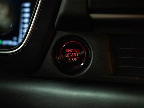 Used 2023 Honda Pilot Elite image 19