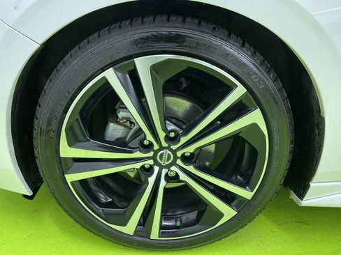 Used 2020 Nissan Sentra SR image 15