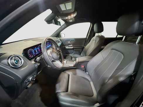 Used 2024 Mercedes-Benz GLB 250 image 14