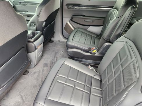 New 2026 Kia EV9 Land AWD/4WD image 10