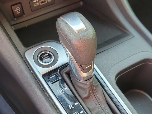 Certified 2024 Nissan Sentra SV FWD image 27