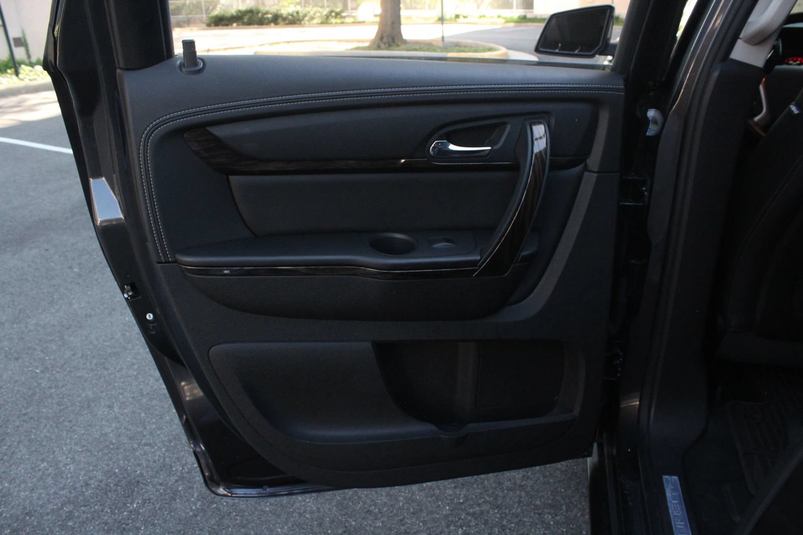 Used 2016 GMC Acadia Denali AWD/4WD image 21