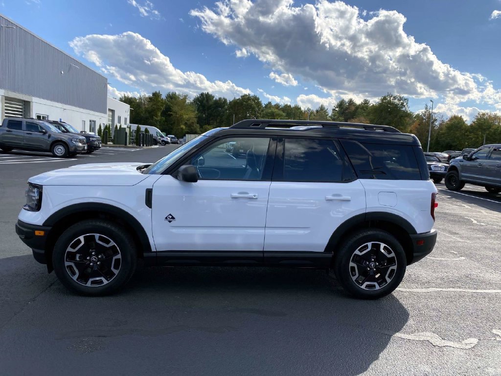 Used 2024 Ford Bronco Sport Outer Banks w/ Tech Package AWD/4WD image 7