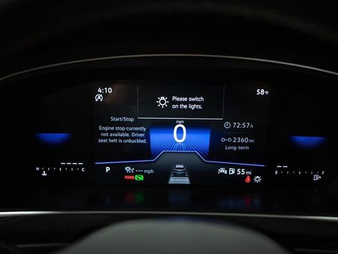 Used 2024 Volkswagen Tiguan SE image 21