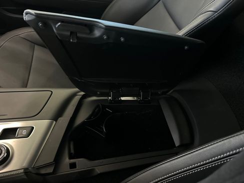 Used 2016 Chevrolet Corvette Z06 w/ 2LZ Preferred Equipment Group image 28