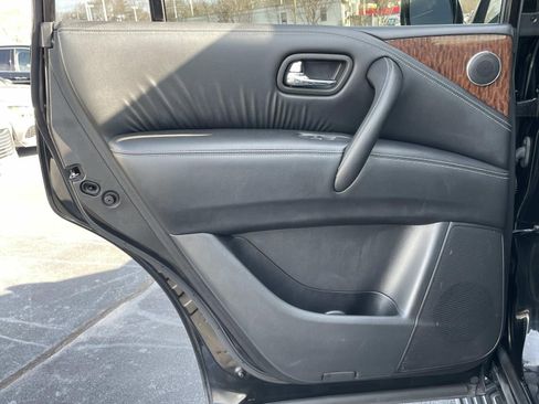 Used 2019 Nissan Armada SL w/ Premium Package image 11