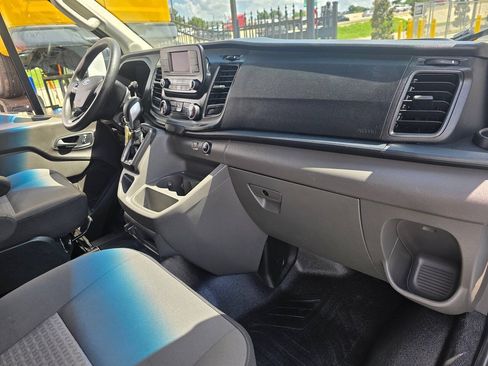 Used 2023 Ford Transit 250 Medium Roof AWD image 17