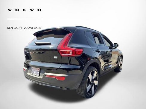 Used 2023 Volvo XC40 Recharge Ultimate w/ Protection Package Premier AWD/4WD image 5