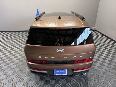 Used 2024 Hyundai Santa Fe Limited AWD/4WD image 12