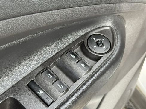 Used 2019 Ford Escape S FWD image 11