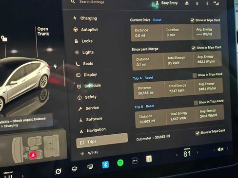 Used 2023 Tesla Model 3 Standard Range image 31