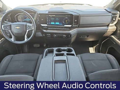 Used 2025 Chevrolet Silverado 1500 LT image 11