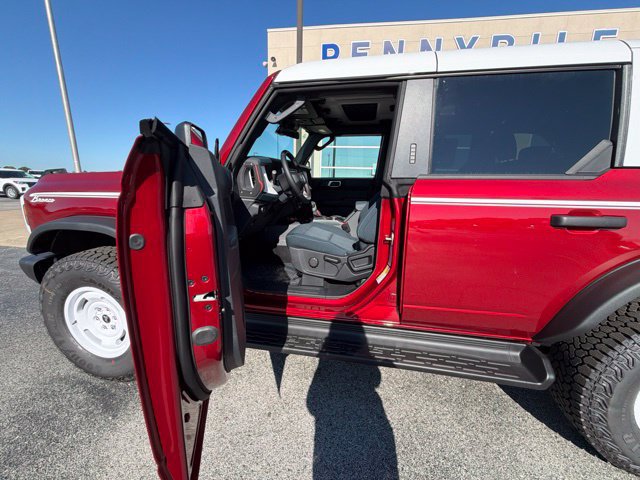 New 2026 Ford Bronco Heritage Edition AWD/4WD image 9