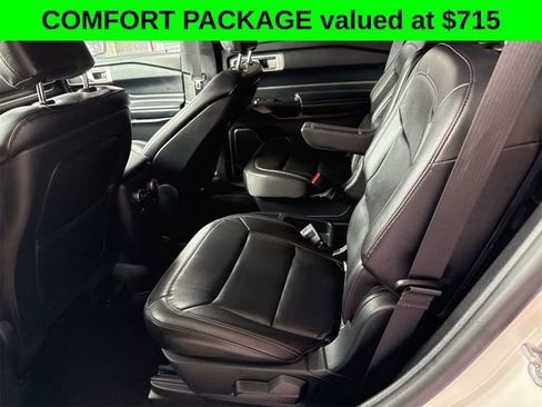 Used 2020 Ford Explorer XLT w/ Equipment Group 202A AWD/4WD image 7