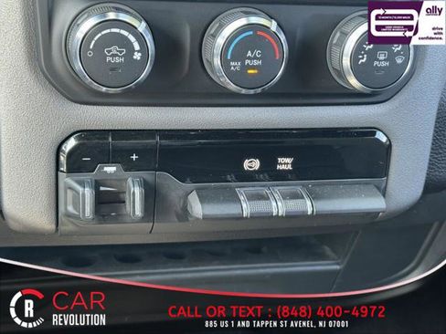 Used 2024 RAM 3500 Big Horn image 26