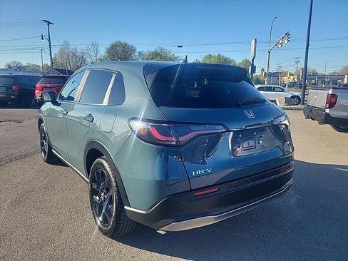 Used 2024 Honda HR-V Sport image 3