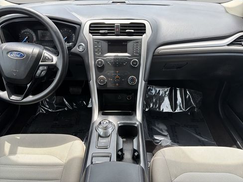 Used 2019 Ford Fusion S FWD image 14