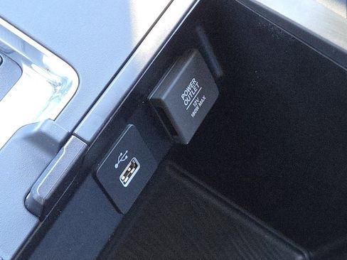 Used 2023 Acura MDX SH-AWD w/ Technology Package image 17