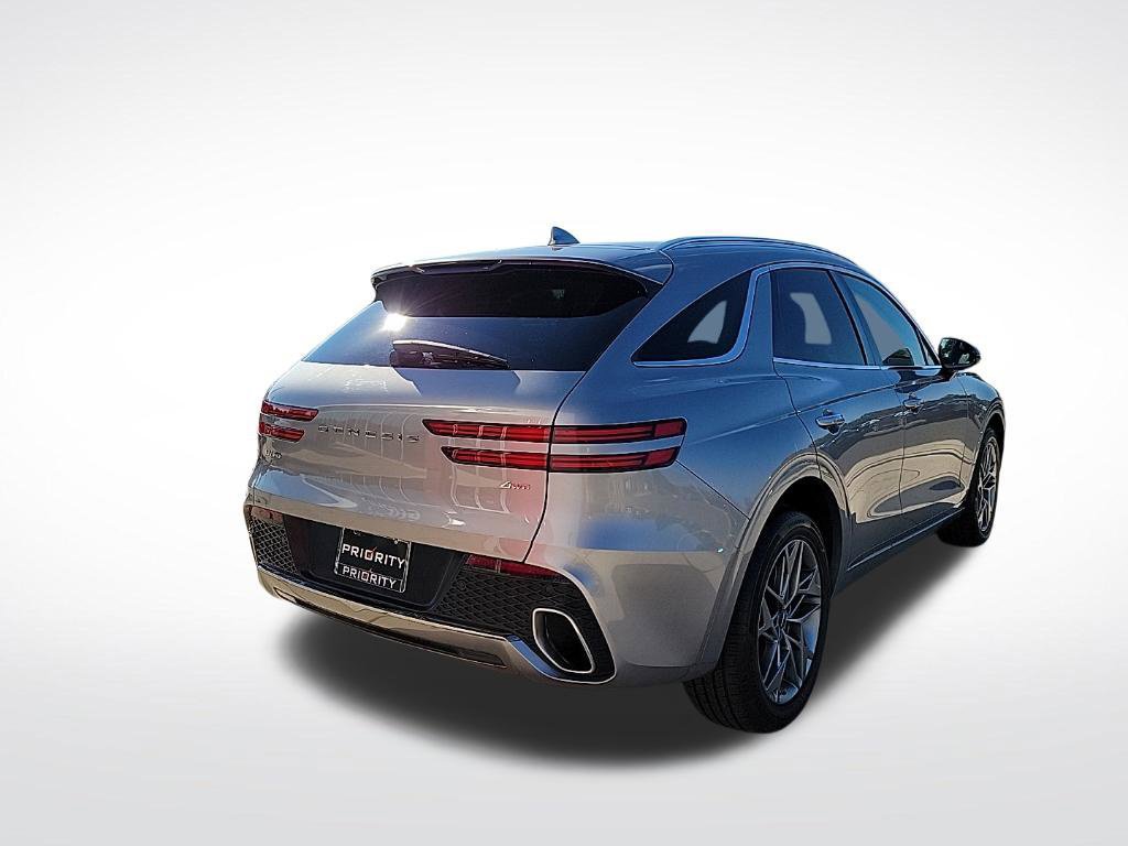 Used 2025 Genesis GV70 2.5T AWD/4WD image 4