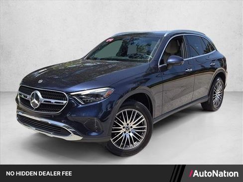 Used 2023 Mercedes-Benz GLC 300 4MATIC image 1