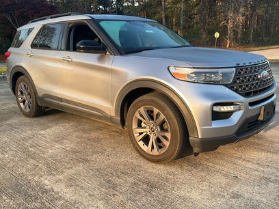 Used 2023 Ford Explorer XLT w/ Equipment Group 202A