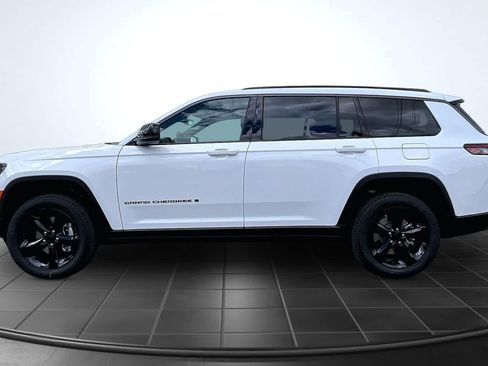 New 2026 Jeep Grand Cherokee L Limited AWD/4WD image 3