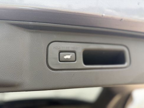 Used 2023 Honda Pilot EX-L image 23