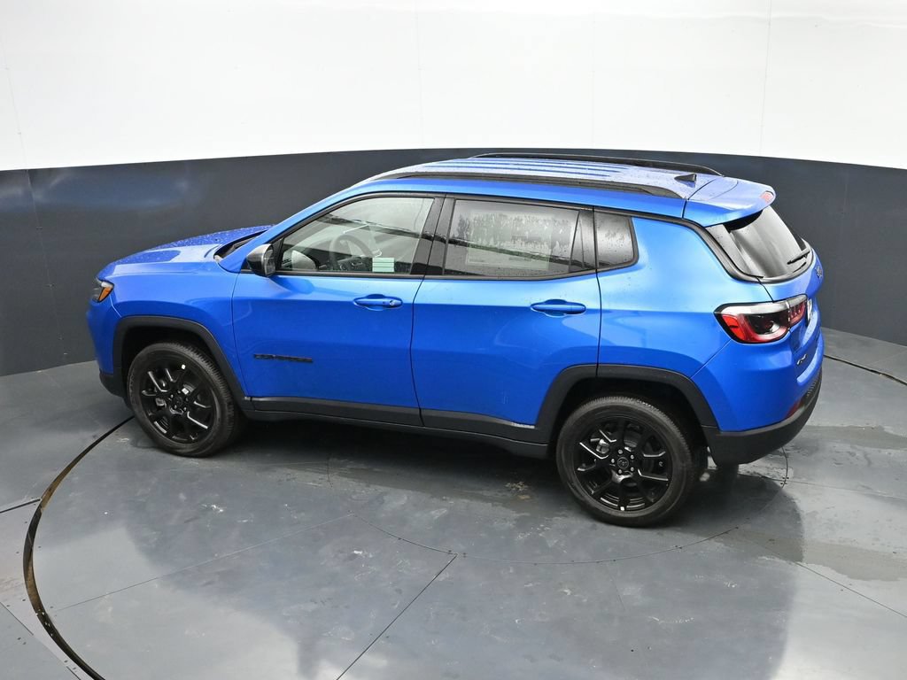 Used 2026 Jeep Compass Latitude AWD/4WD image 42