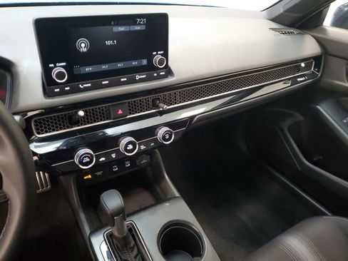 Certified 2025 Honda Civic Sport image 27