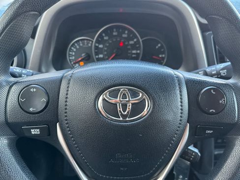 Used 2016 Toyota RAV4 LE image 24