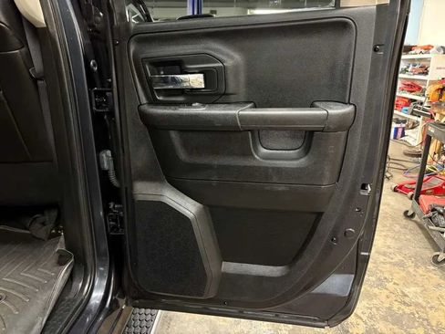 Used 2016 RAM 1500 Sport AWD/4WD image 25