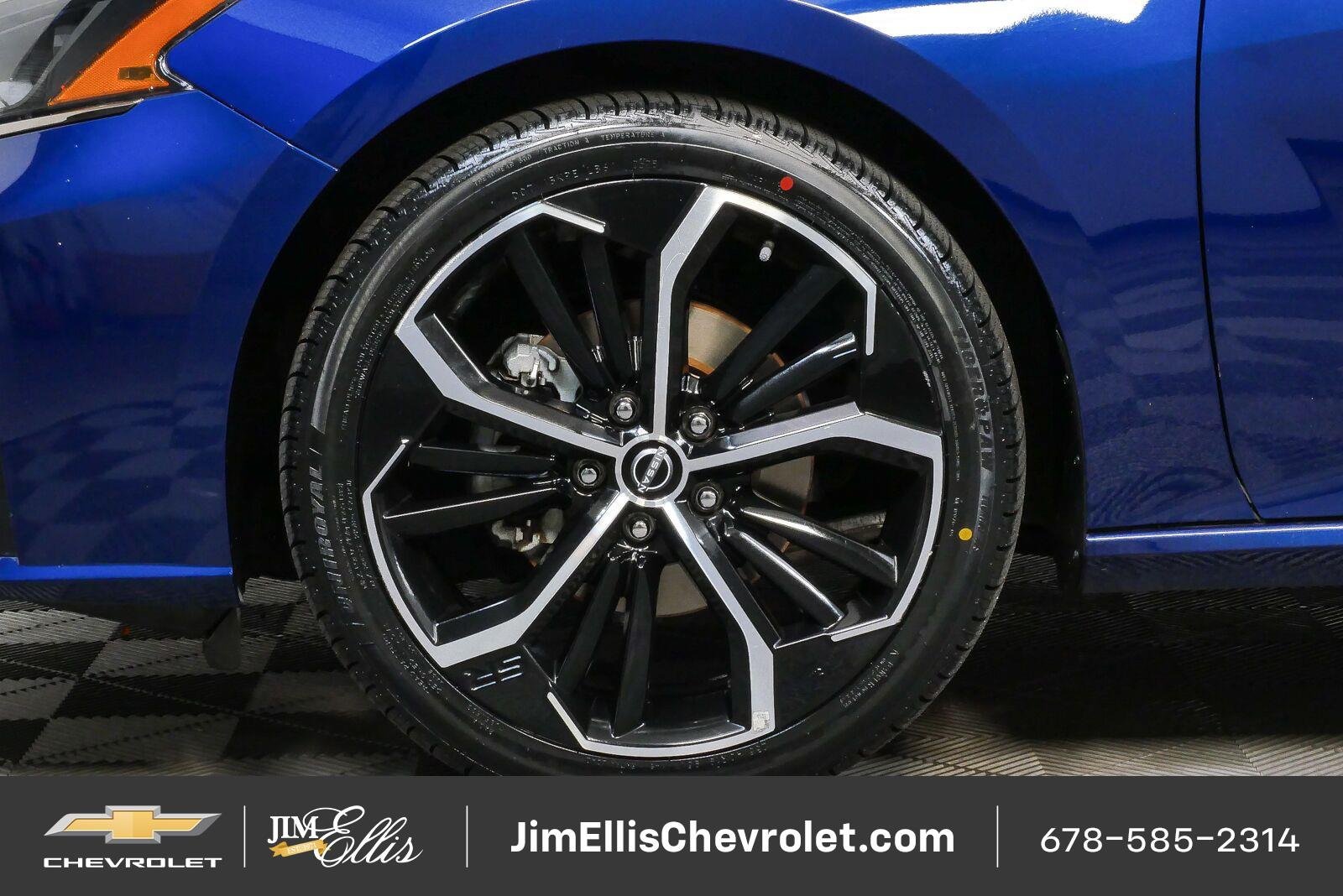 Used 2024 Nissan Altima 2.5 SR FWD image 34