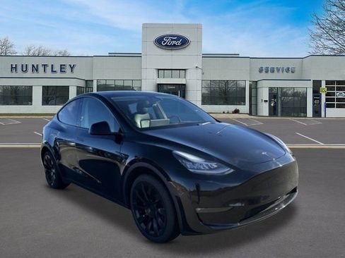 Used 2021 Tesla Model Y Long Range image 4