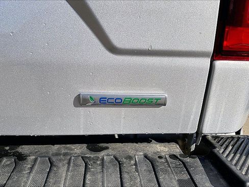 Used 2019 Ford F150 XLT w/ Equipment Group 302A Luxury AWD/4WD image 25