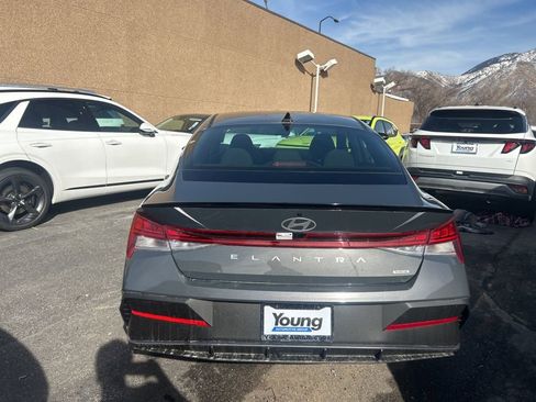 New 2026 Hyundai Elantra SEL Sport image 5