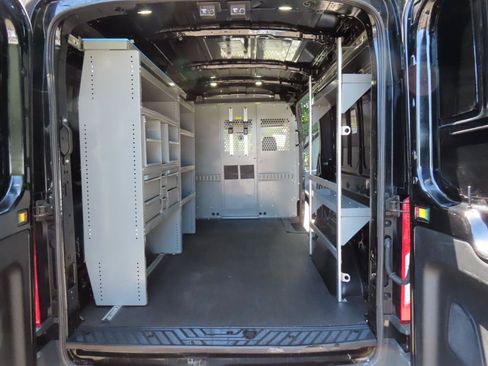 Used 2017 Ford Transit 250 148 Medium Roof RWD image 10