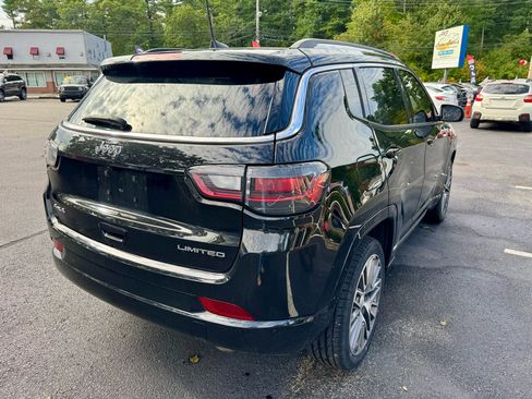Used 2022 Jeep Compass Limited w/ Elite Group image 9