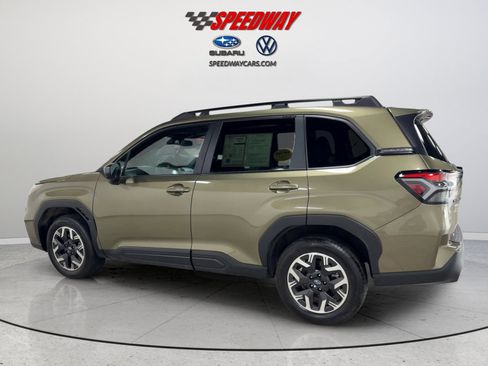 Certified 2026 Subaru Forester Premium AWD/4WD image 7
