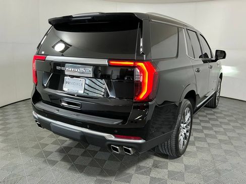 Used 2025 GMC Yukon Denali w/ Sun & Power Step Package AWD/4WD image 5