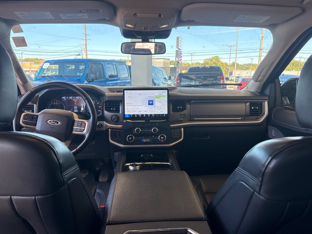 Used 2022 Ford Expedition Max XLT AWD/4WD image 14
