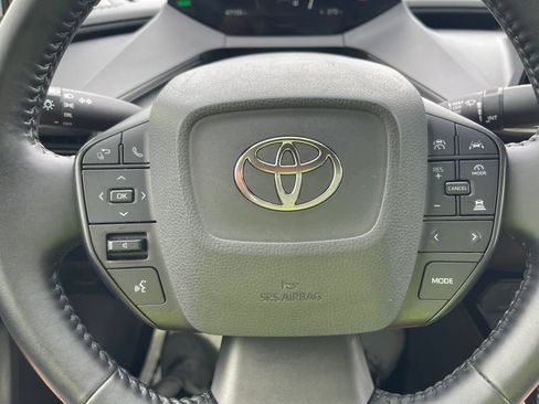 Used 2023 Toyota Prius LE FWD image 20